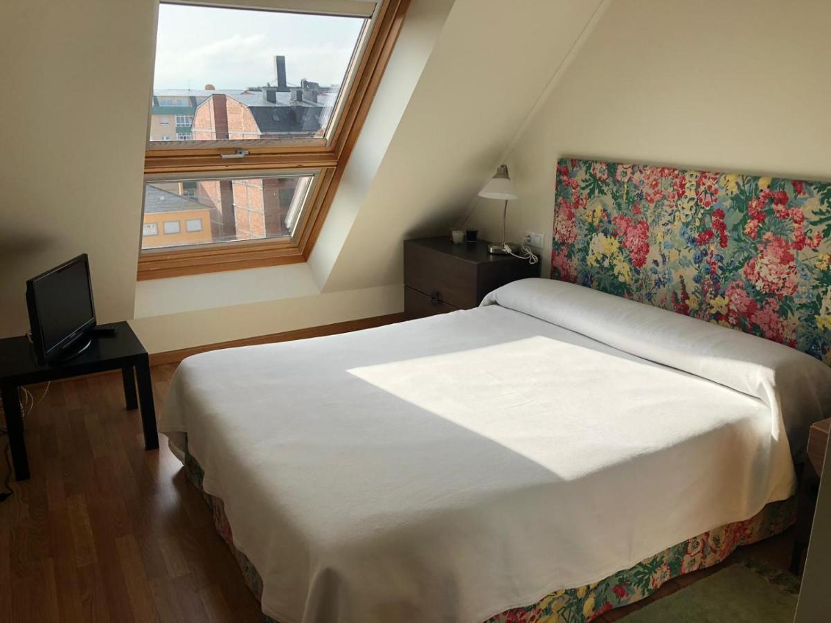 Apartamento Para 6 Personas Con Piscina Y Paddle Foz Dış mekan fotoğraf